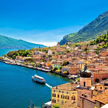 Appartamento Meta Tra Gli Ulivi - Happy Peschiera del Garda