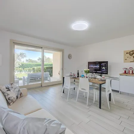 Meta Tra Gli Ulivi - Happy Apartment Peschiera del Garda